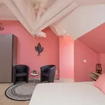 La Muse Bed & Breakfast