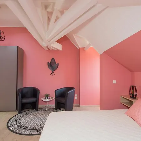 La Muse Bed & Breakfast