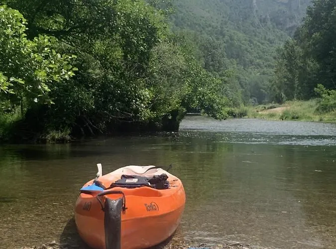 La Muse Мостюежуль